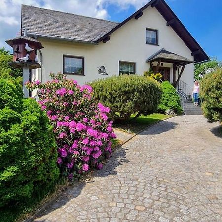 Ferienwohnung Fleischer Langenwetzendorf エクステリア 写真